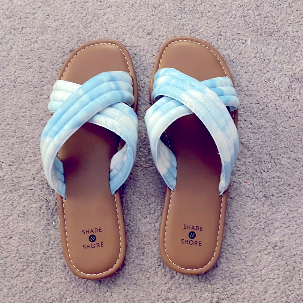 Shade and Shore sandals